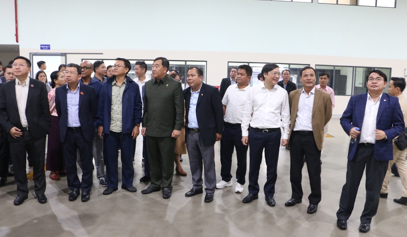 Đoàn đại biểu Quốc hội Campuchia, Lào, Việt Nam thăm Công ty Quicornac